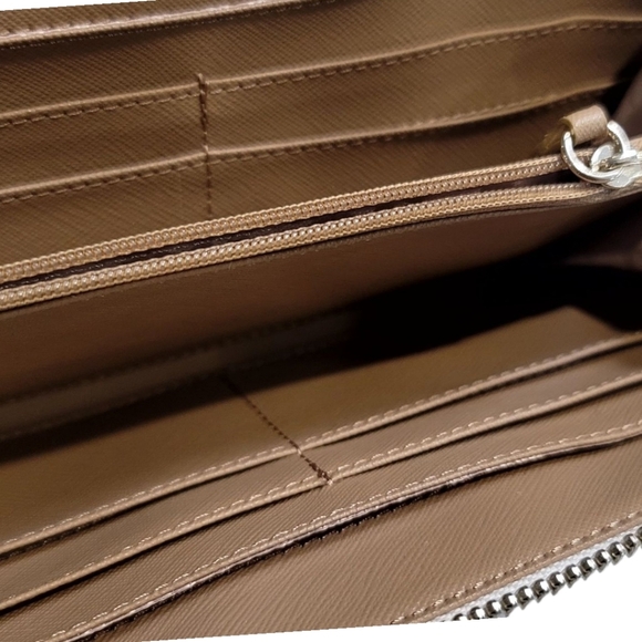 ADRIENNE VITTADINI GOLD WEAVED WALET NEW - Picture 13 of 15